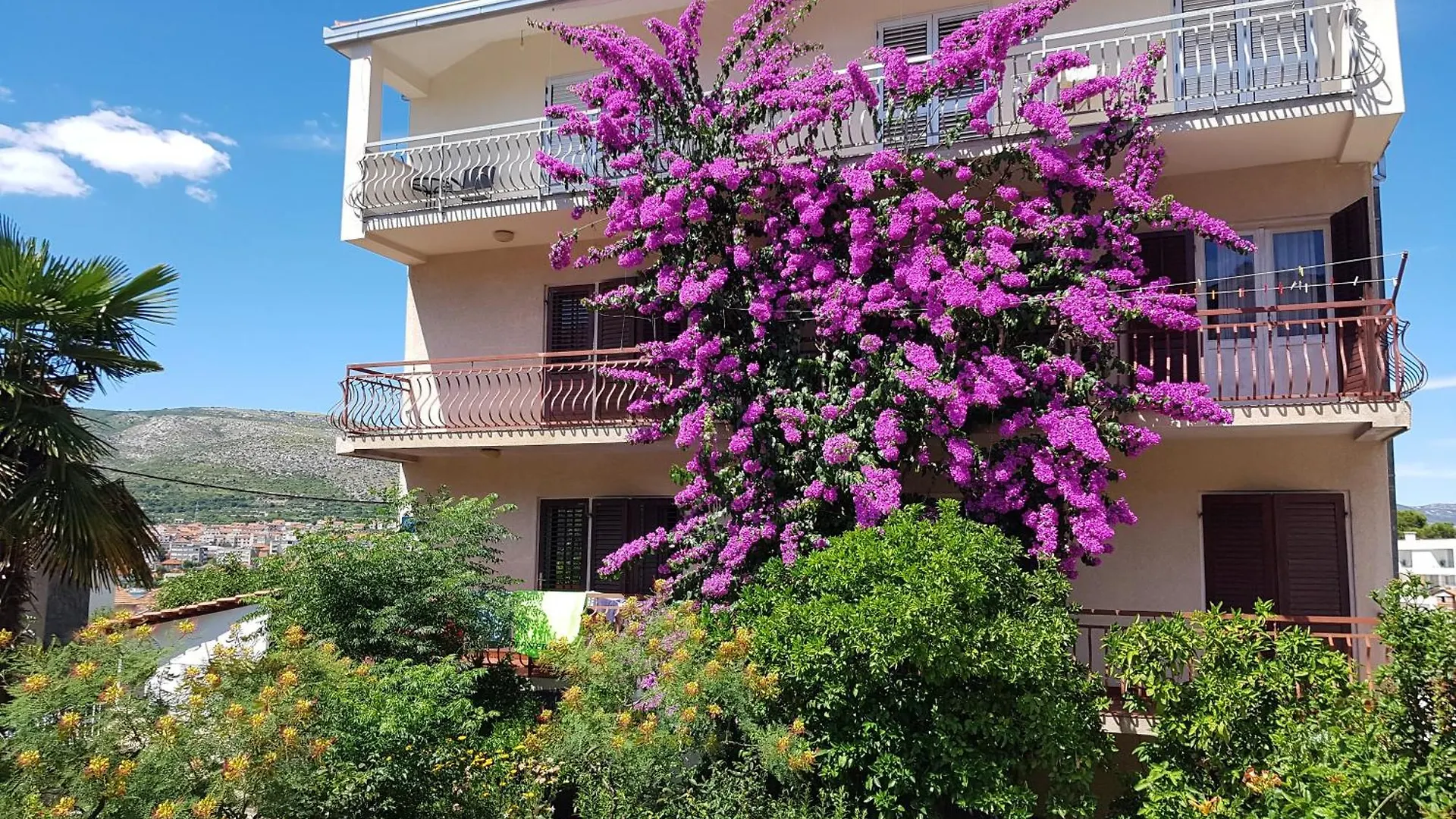 Mravak Apartments Trogir