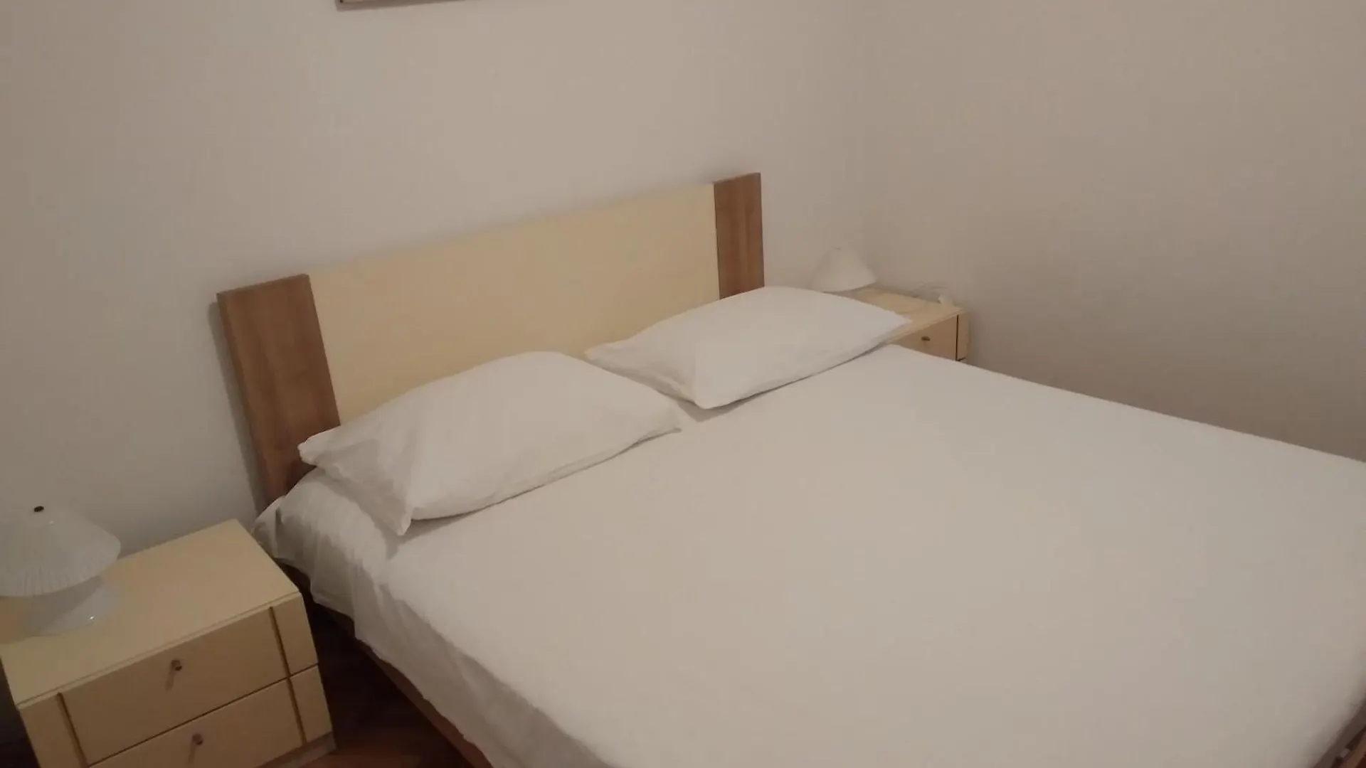 Mravak Apartments Trogir Chorwacja
